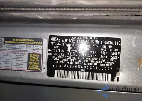 2016 Kia Sorento 2.4L Lx z USA, uszkodzony, nr VIN 5XYPGDA31GG168597